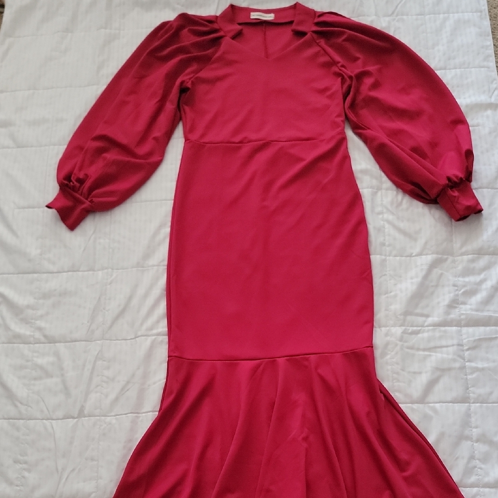 Red Puff-Sleeve Maxi Dress with Mermaid Hem